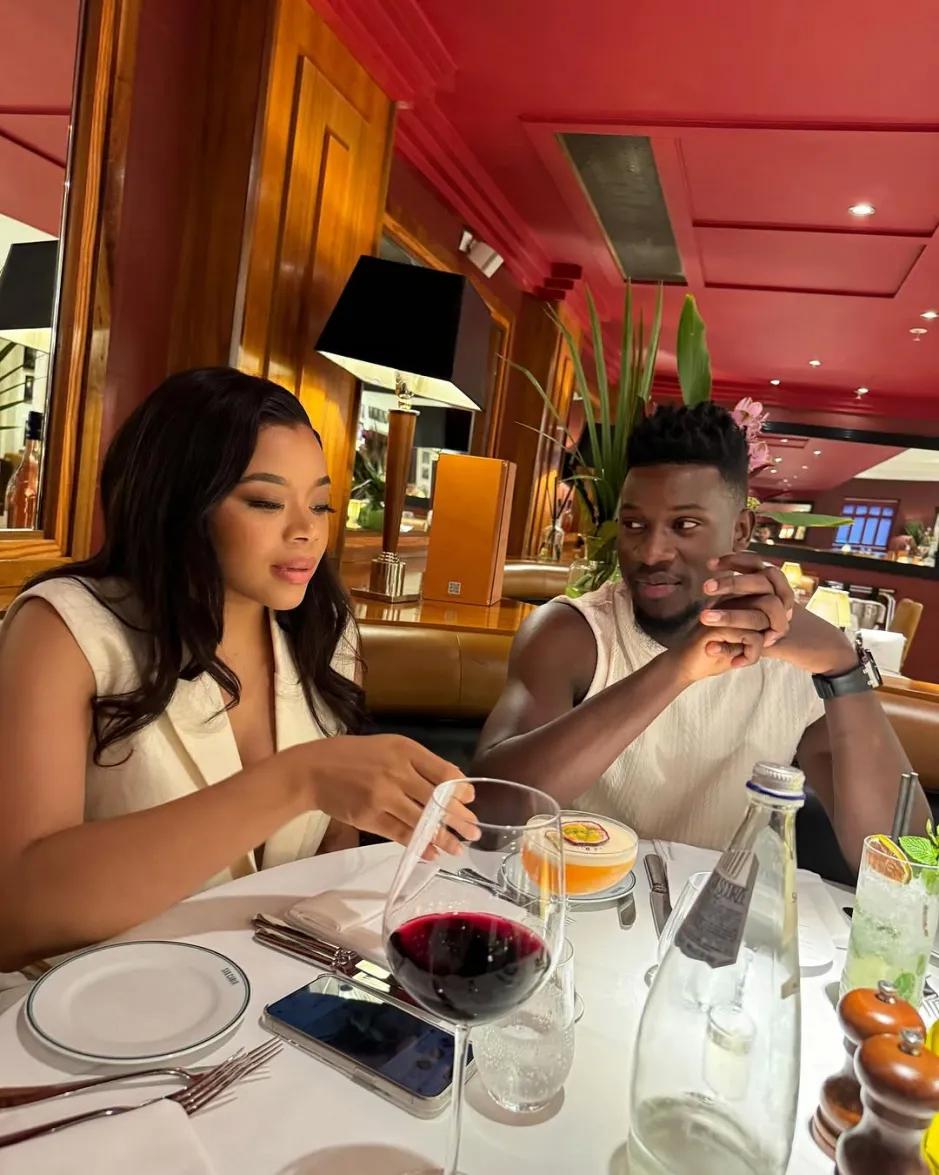 amp, 妻子已离开